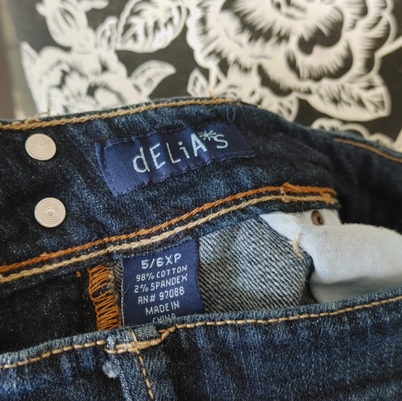 dELiA*s Jayden Jeans - Picture 4 of 4